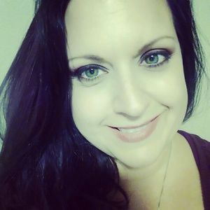 Meet your Posher, Robin